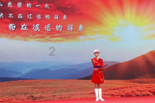 60岁武打女星拍戏被汽油灼伤入院,手脚及脸部多处烧伤!